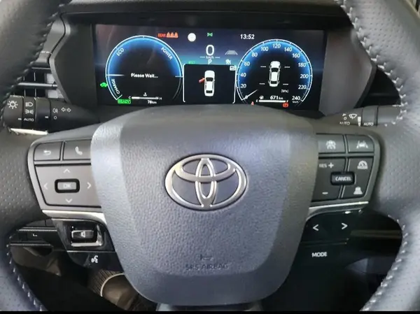 تویوتا، کمری هیبرید