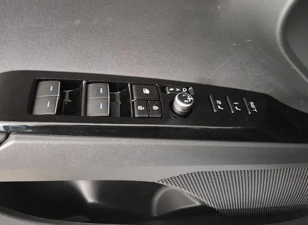 تویوتا، کمری هیبرید