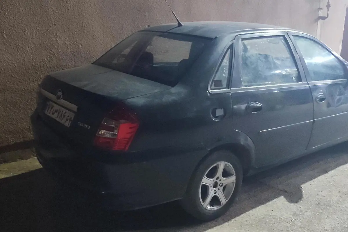 لیفان،  520i