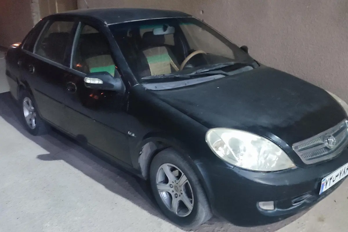 لیفان،  520i