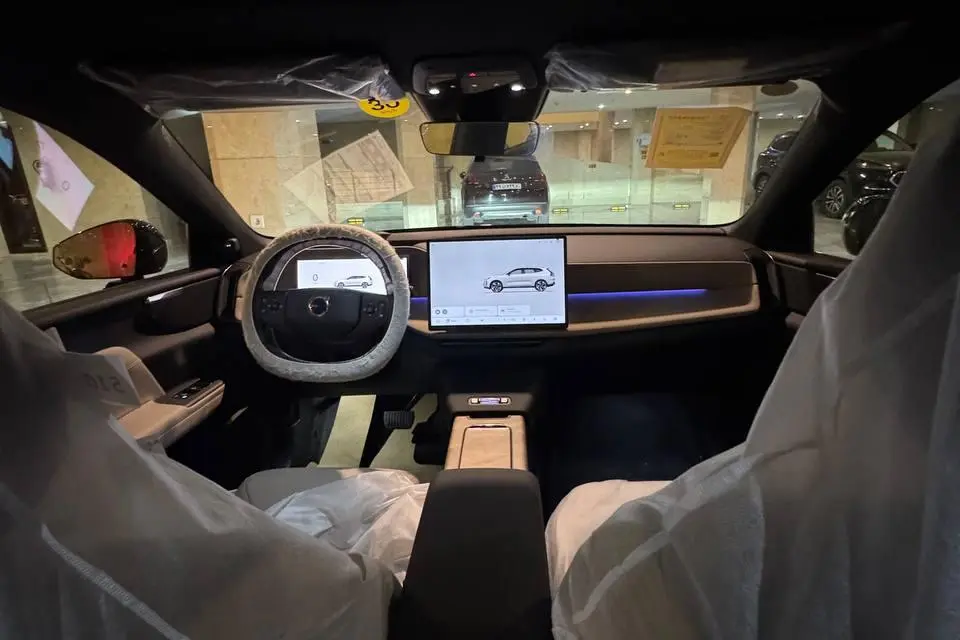 ولوو،  XC70