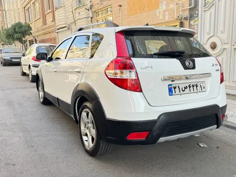 دانگ فنگ، H30 کراس