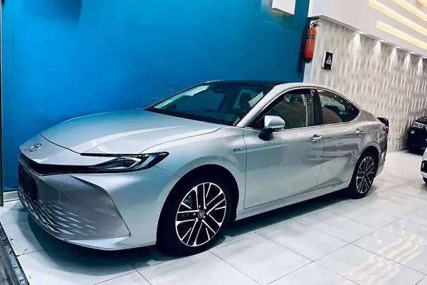 تویوتا، کمری هیبرید