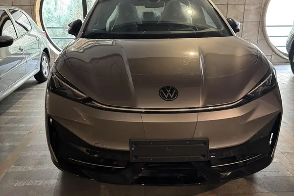 فولکس، آی دی یونیکس