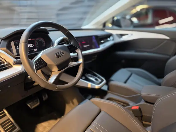 آئودی، Q5 e-tron