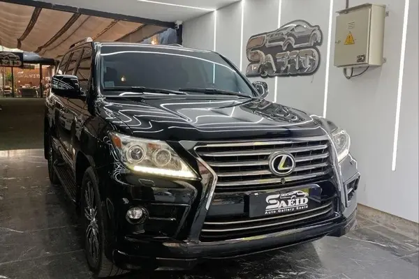 لکسوس  LX