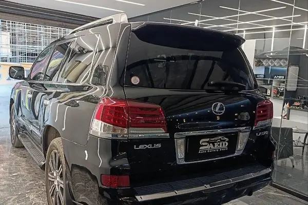 لکسوس  LX