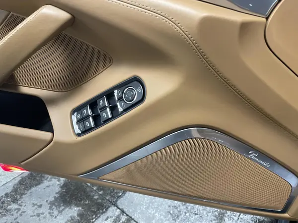 پورشه، پانامرا