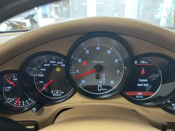 پورشه، پانامرا