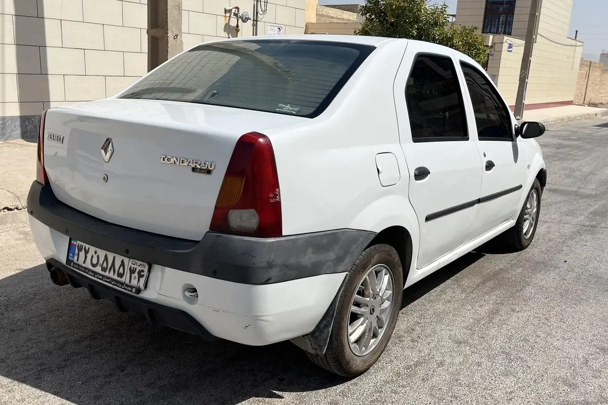 رنو،  تندر 90