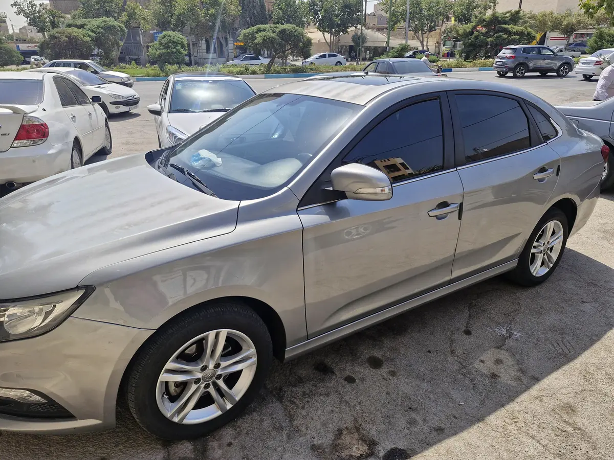 بسترن،  B30