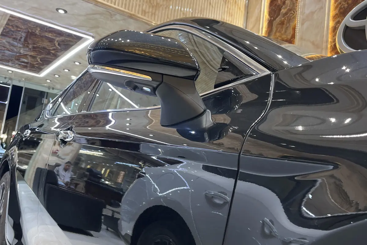 تویوتا  کمری هیبرید