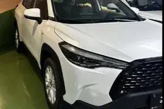 تویوتا، کرولا کراس هیبرید