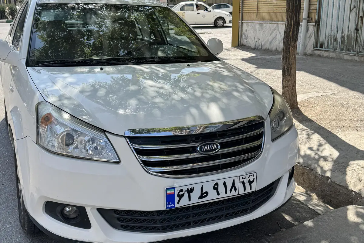 ام وی ام،  550