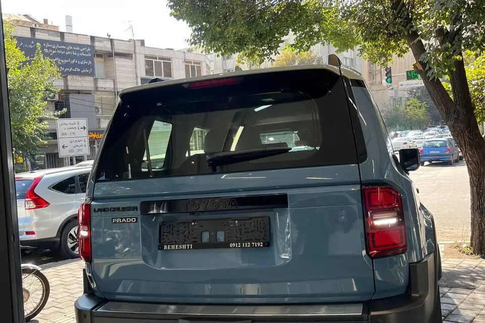 تویوتا،  پرادو  چهار در