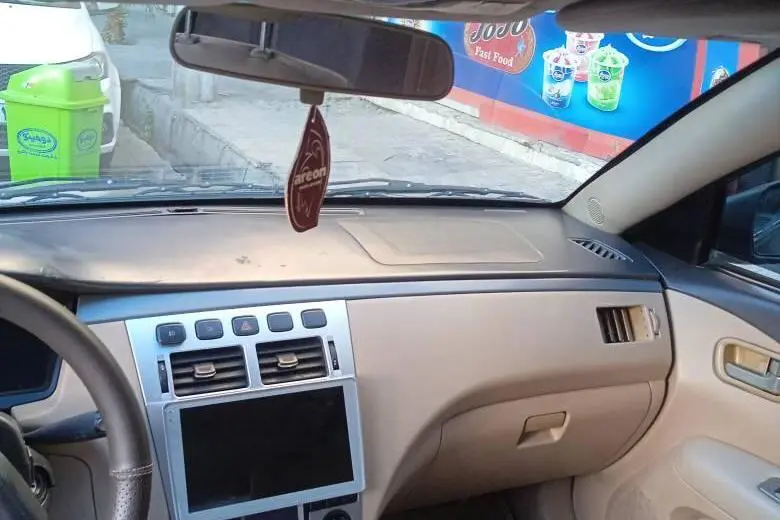 ام وی ام،  530