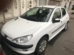 پژو، 206