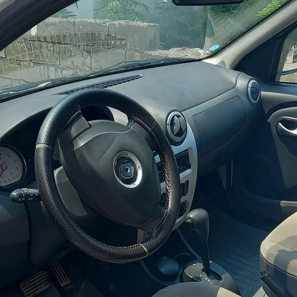 رنو  تندر 90