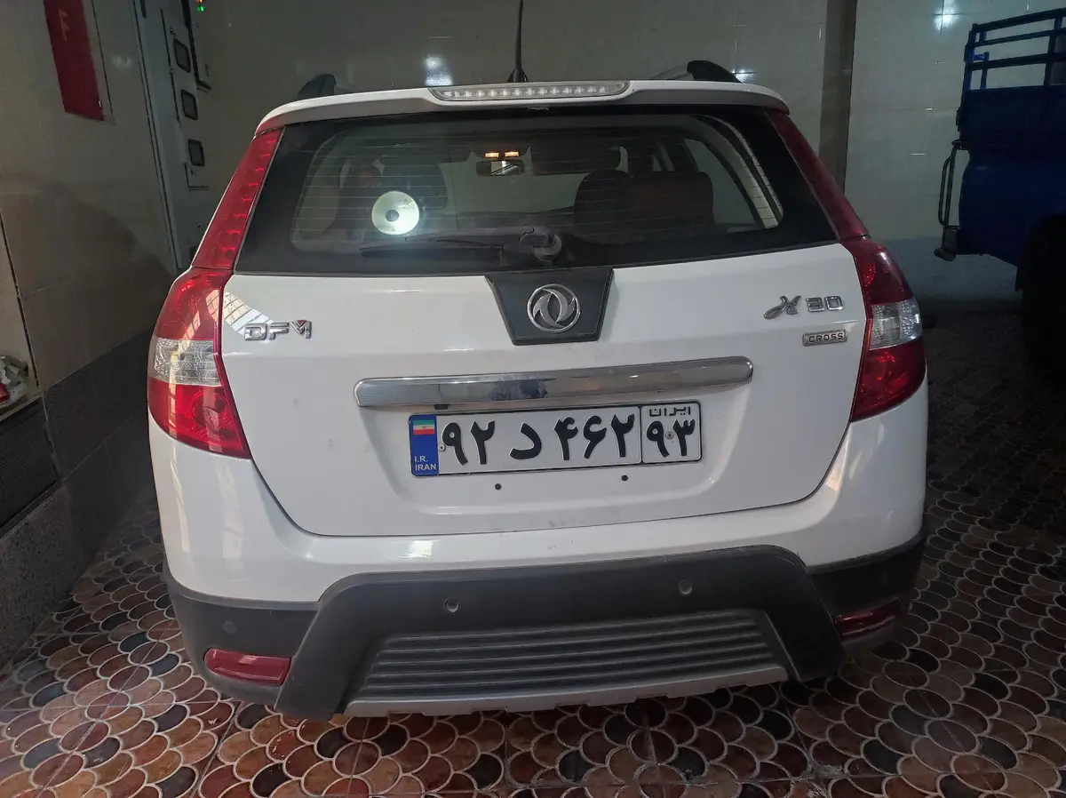 دانگ فنگ،  H30 کراس