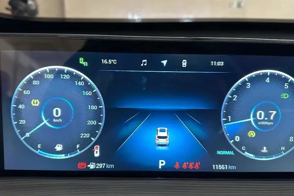 فونیکس، تیگو 8 پرو مکس (F8 PRO MAX)