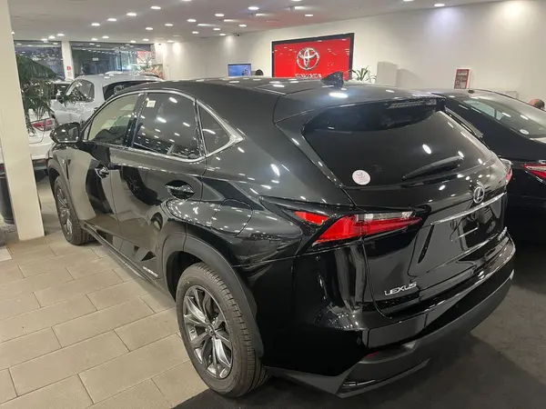 لکسوس، NX هیبرید