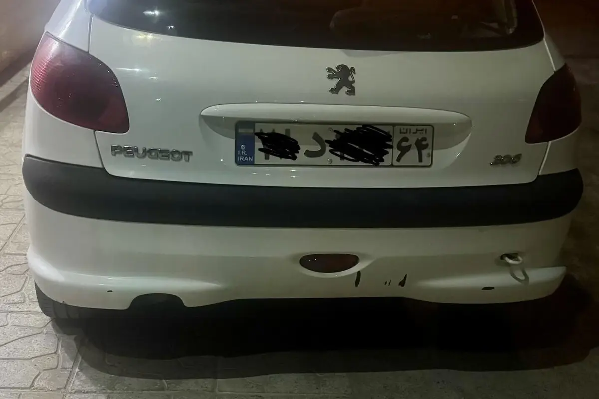 پژو،  206