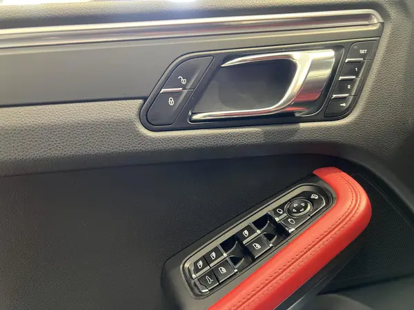 پورشه، ماکان