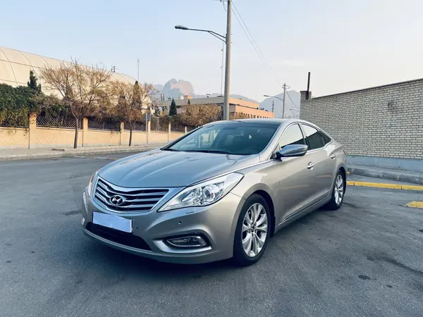 هیوندای، آزرا (گرنجور)