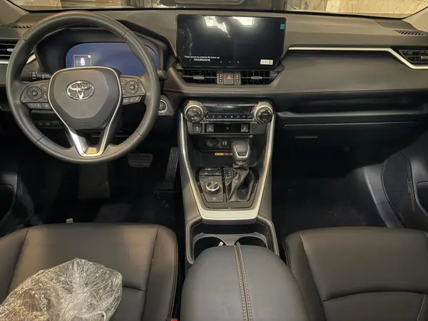 تویوتا، راوفور