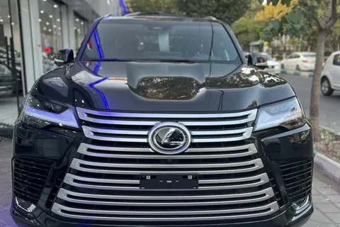 لکسوس، LX