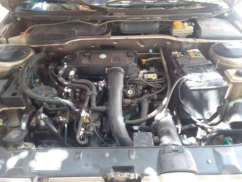 پژو،  405