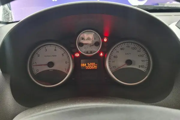 پژو  207