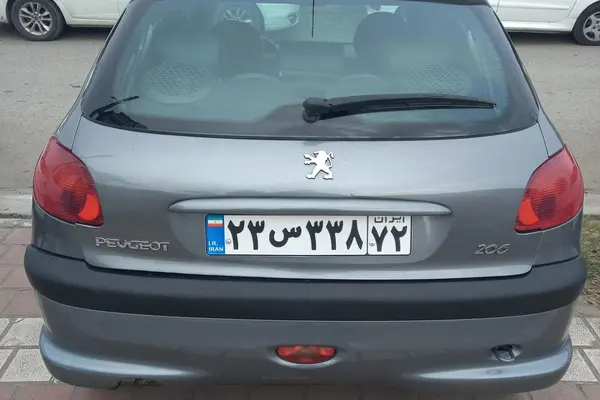 پژو، 206