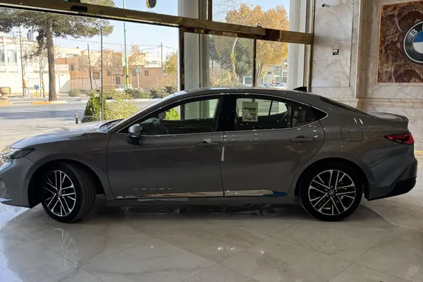 تویوتا، کمری هیبرید