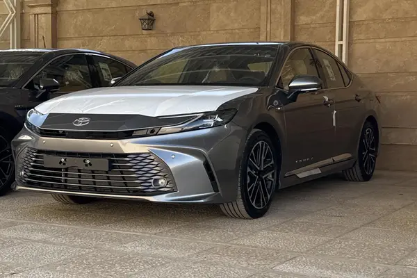 تویوتا، کمری هیبرید