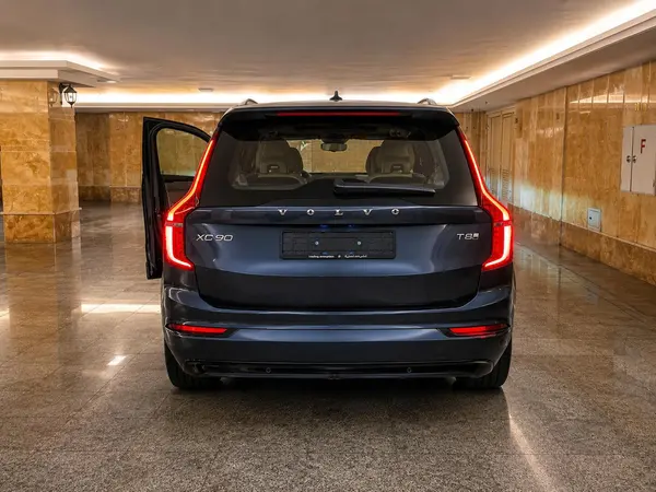 ولوو  XC90