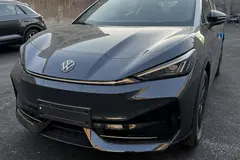 فولکس، آی دی یونیکس