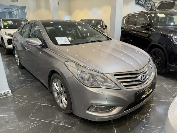 هیوندای، آزرا (گرنجور)