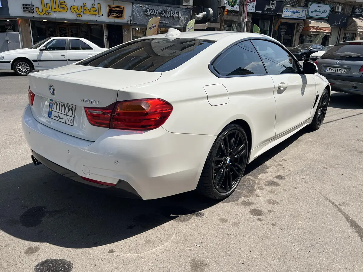 ب ام و،  سری 4 کوپه