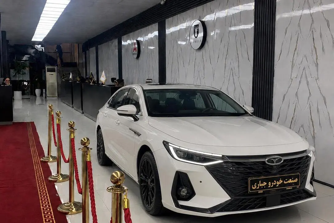فونیکس  آریزو 8 هیبرید (Z8 PHEV)