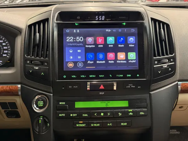 تویوتا، لندکروز چهار در