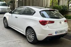 آلفارومئو، جولیتا