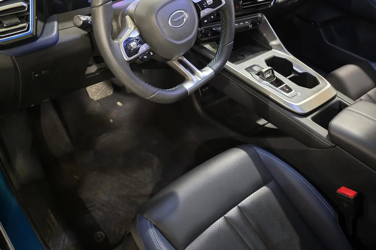 جی ای سی،  GS3 Emzoom