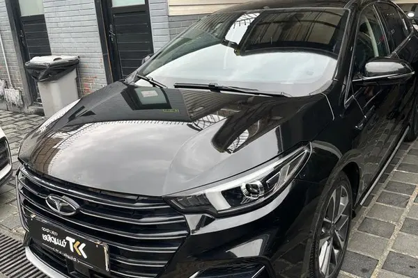 فونیکس، آریزو 6 پرو