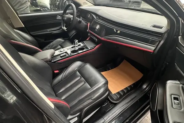 فونیکس، آریزو 6 پرو