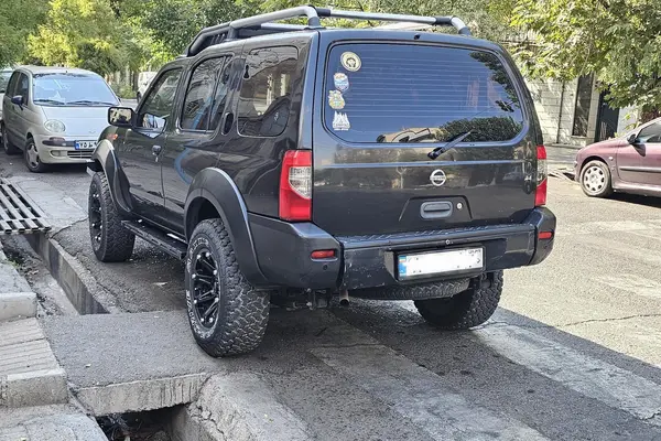 نیسان، رونیز