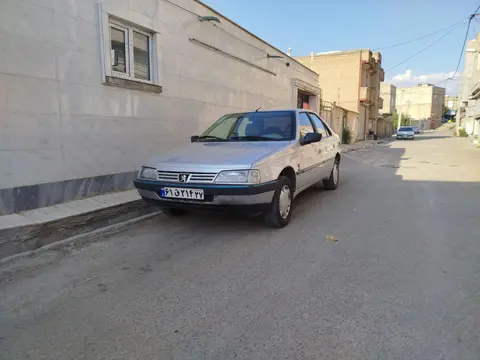 پژو، 405