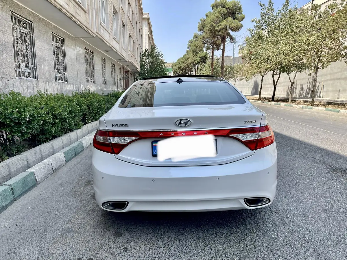 هیوندای،  آزرا (گرنجور)
