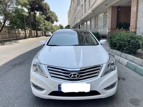هیوندای، آزرا (گرنجور)