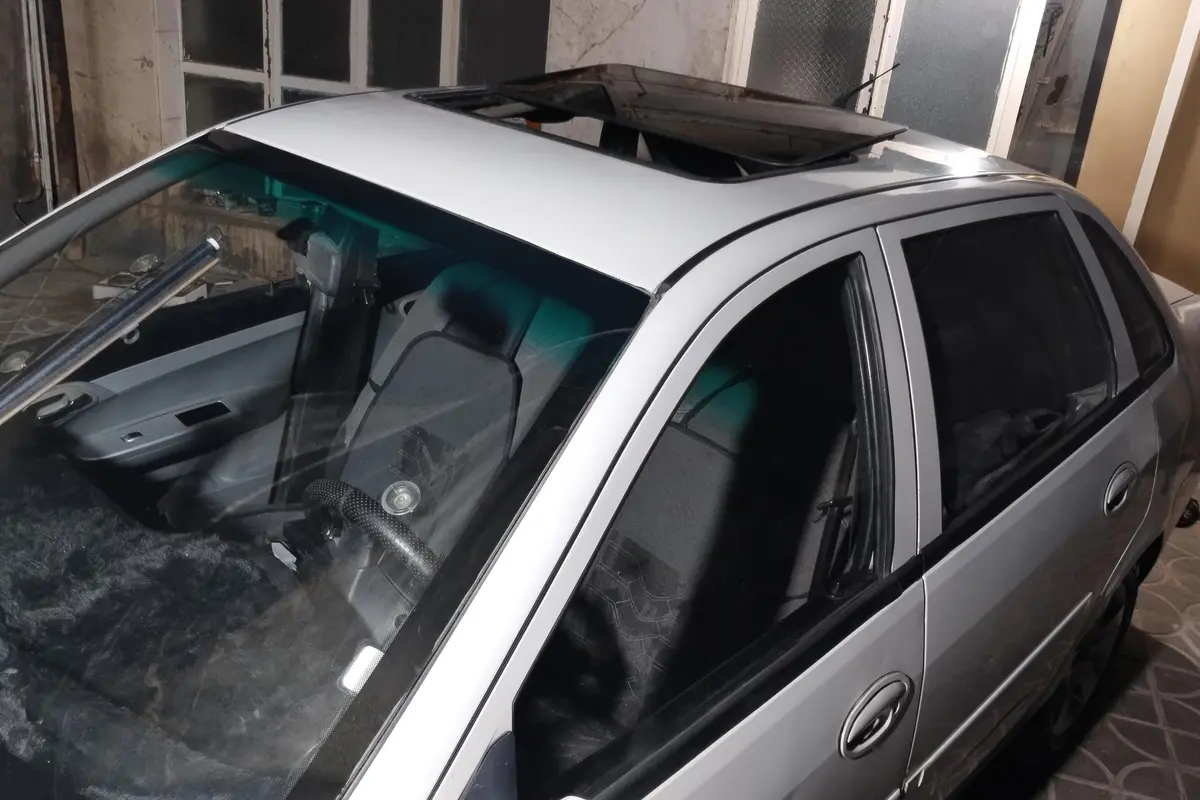لیفان،  520